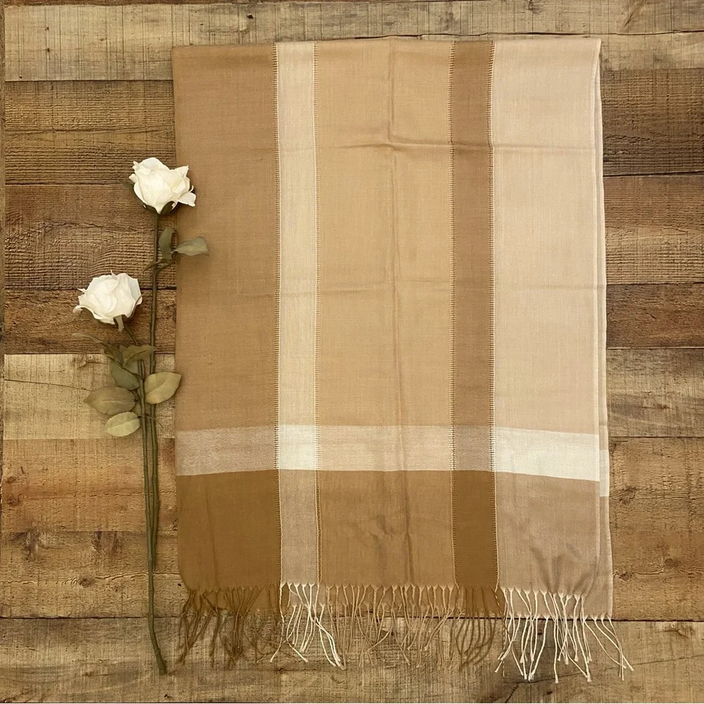 PASHMINA Scarf in Wide Warm Color Plaid - Picture 4 of 11